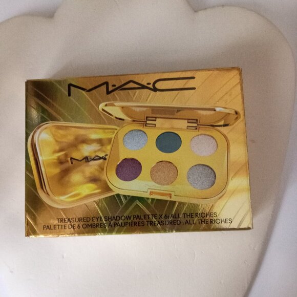 MAC TREASURED EYE SHADOW PALETTE ALL THE RICHES NIB - Picture 4 of 4